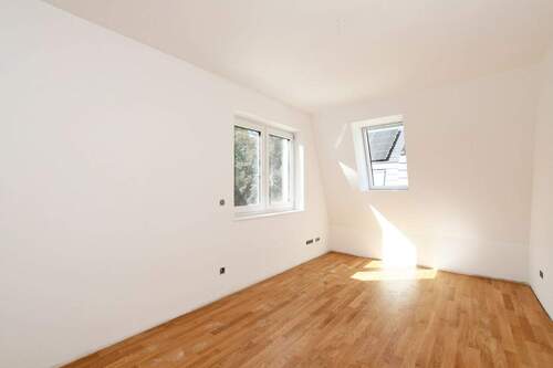 Schlafzimmer - Etagenwohnung mit 70,80 m² in München zur Miete
