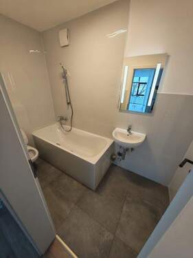 Bad - 2 Zimmer Etagenwohnung in Bremen