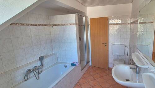 Badezimmer, Ansicht 2 - 