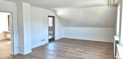 Wohnzimmer, Ansicht 2 - Etagenwohnung mit 142,00 m&sup2; in München zur Miete