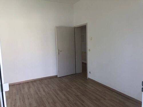 Schlafzimmer 1.jpg - 