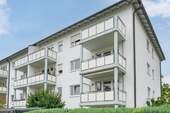 Hausansicht - AIGNER - Optimal geschnittene Etagenwohnung in Germering