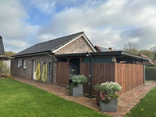 Garage und Carport - 