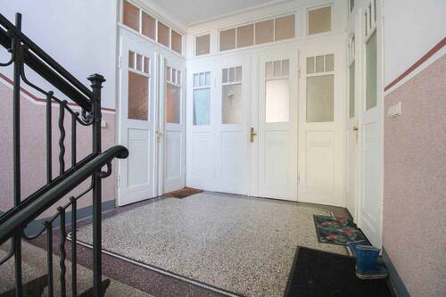 Treppenhaus - Etagenwohnung mit 52,20 m&sup2; in Chemnitz zum Kaufen