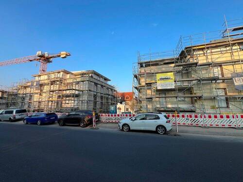 Baustelle - Etagenwohnung mit 72,40 m&sup2; in Dresden zur Miete