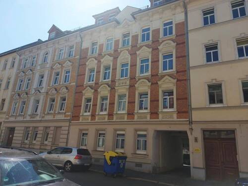 Ansicht vorn - Großzügige 3-Zi-Maissonette-Whg. mit 2 Balkonen