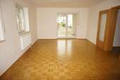 Wohnzimmer - 2 Zimmer Etagenwohnung zur Miete in Flöha