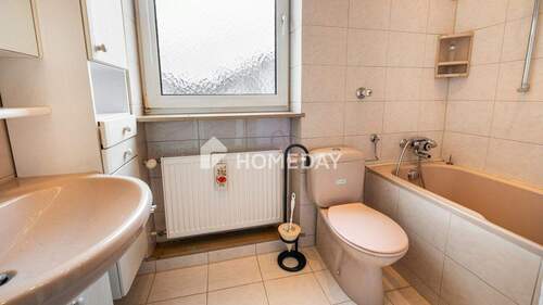 1. OG Badezimmer 1 - 