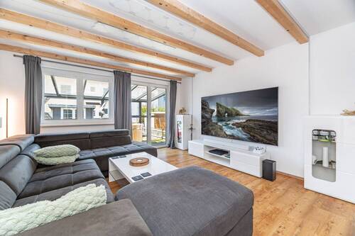 Wohnzimmer - Reihenmittelhaus mit 148,00 m&sup2; in Peiting zum Kaufen