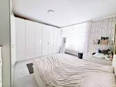Schlafzimmer - 2 Zimmer Etagenwohnung zum Kaufen in Berlin