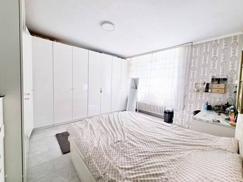 Schlafzimmer - 2 Zimmer Etagenwohnung zum Kaufen in Berlin