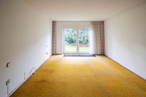 Schlafzimmer I - Einfamilienhaus mit 172,00 m² in Rösrath zum Kaufen
