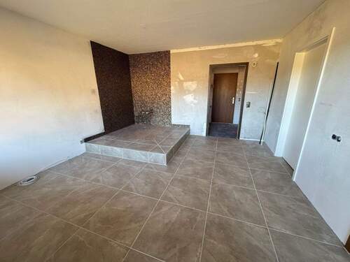 20250721_Ess_Wohnbereich1_Neu - 3 Zimmer Etagenwohnung zur Miete in Freudenstadt-Kniebis