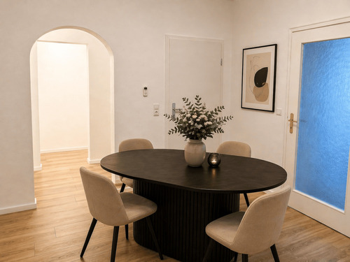 Wohnungsflur sanierte Wohnung - 