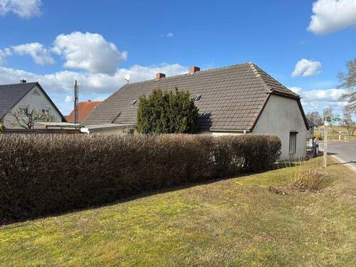 sfsdf - Bauernhaus, Landhaus mit 109,00 m&sup2; in Knorrendorf zum Kaufen