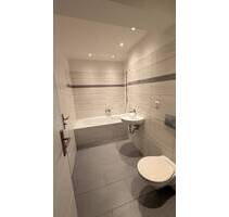 Terrassentraum auf dem Land - großzügige 4-Raum-Wohnung mit Tiefgaragen-Stellplatz! - Nöda