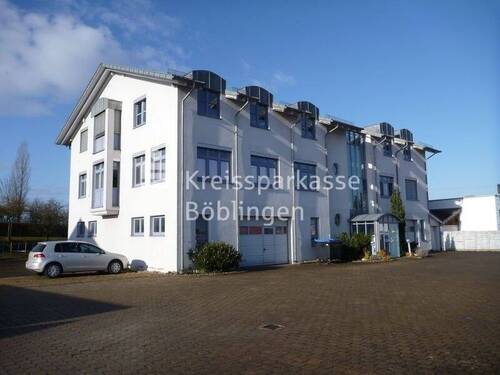 Außenansicht Gebäude - Bürofläche mit Weitblick - 1.326,00 EUR Kaltmiete,