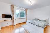 Zimmer - 2 Zimmer Etagenwohnung in München
