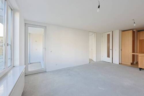 Dank Lage zum Hof ist die Wohnung sehr ruhig - 2 Zimmer Etagenwohnung in Hamburg