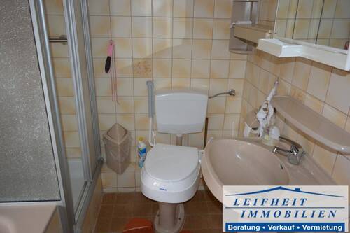 Bad/Dusche/WC - 
