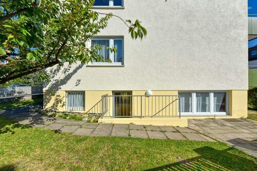 eigener Zugang & Terrasse - 