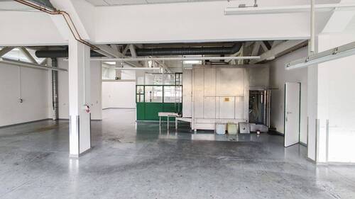 Produktionshalle - 