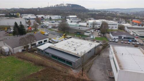 Rückansicht - Halle zum Kaufen in Montabaur