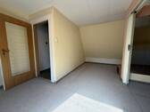Büro/Ankleide im Obergeschoss - 