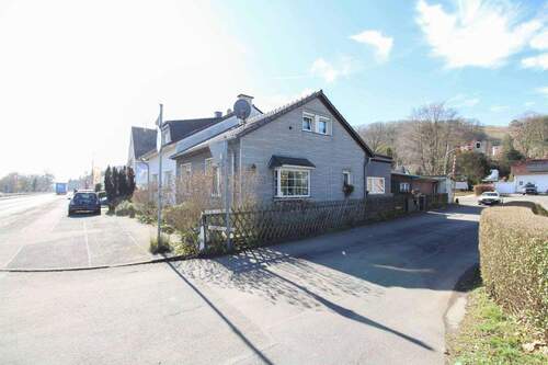 Hausansicht - 2 Zimmer Einfamilienhaus zum Kaufen in Bonn