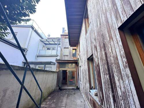 Rückansicht - Mehrfamilienhaus, Wohnhaus zum Kaufen in Krefeld