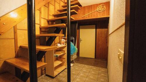 Treppe in den Keller - 