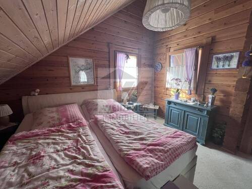 Schlafzimmer oben - 