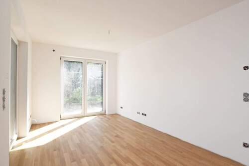 Wohnbereich - 5 Zimmer Etagenwohnung in München