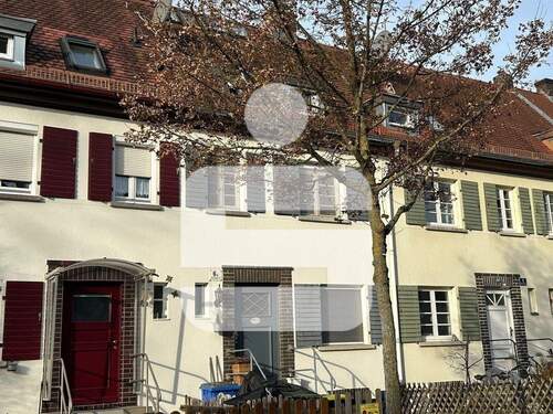 Deckblatt - ...bevorzugte Lage - Österreicher Straße...RMH in Erlangen- zentrumsnah