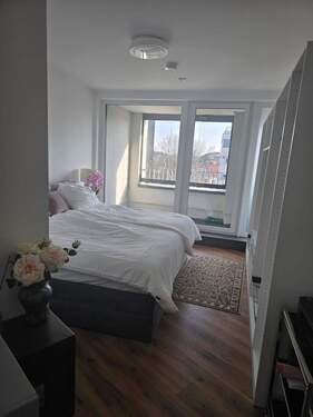 Schlafzimmer - Etagenwohnung mit 68,00 m&sup2; in Frankfurt am Main zur Miete