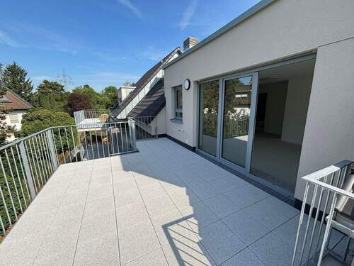 Dachterrasse - Pures Wohnvergnügen mit 5 Zimmern-Penthouse 