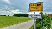 Ortseingang - Grundstück in Dönkendorf zum Kaufen