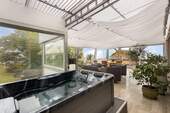 2. OG Jacuzzi - 