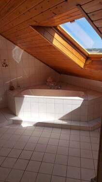 Großes Badezimmer - 