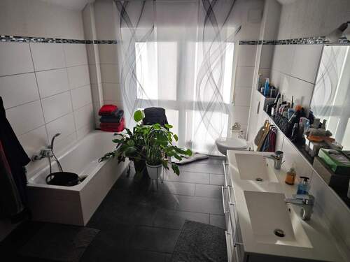 Badezimmer Dachgeschoss - 