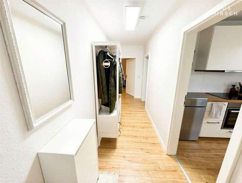 Eingang / Flur - Etagenwohnung mit 61,00 m&sup2; in Wuppertal zum Kaufen