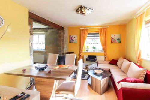 Wohnzimmer I - 3 Zimmer Einfamilienhaus in Spantekow