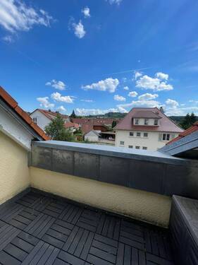 Loggia - Möblierte 2-Zimmer Wohnung mit Loggia in Stockach