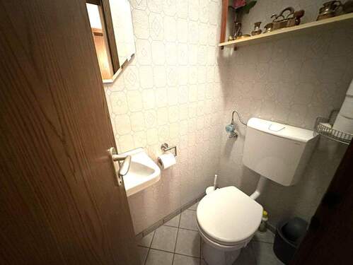 WC - 