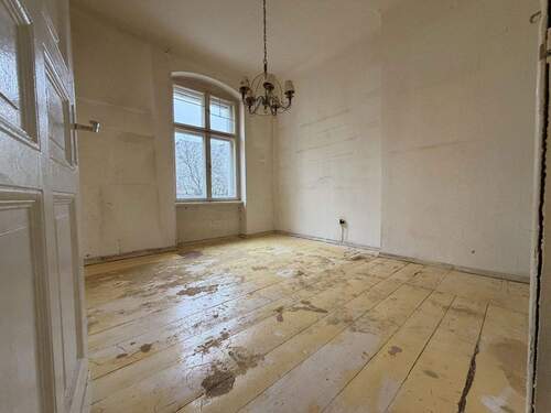 4. Zimmer (zum Hof) - 