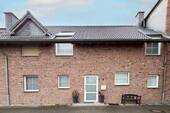 Außenansicht(1) - Charmantes Reihenhaus im historischen Woltershof in Rheidt- Modernes Wohnen mit viel Platz