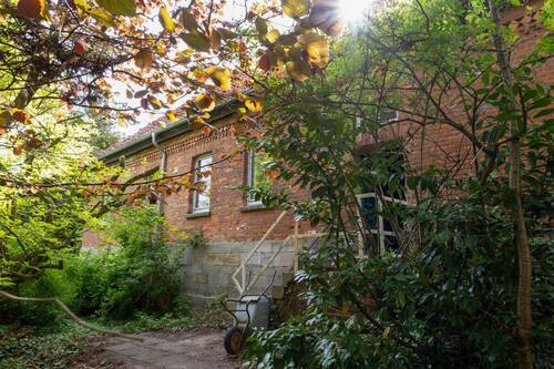 Zugang zur Scheune und Garten - 