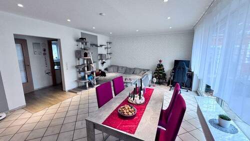 Einliegerwohnung - Wohn-/Esszimmer - 