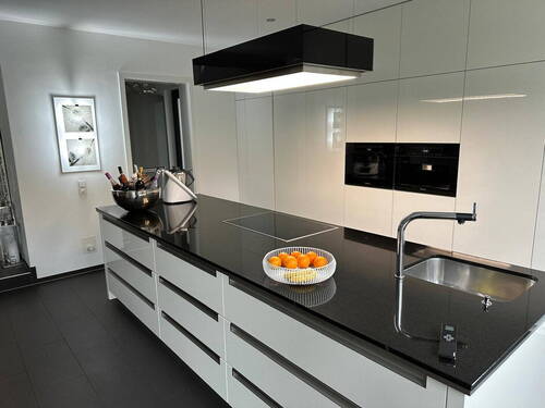 Küche mit Speisekammer - 