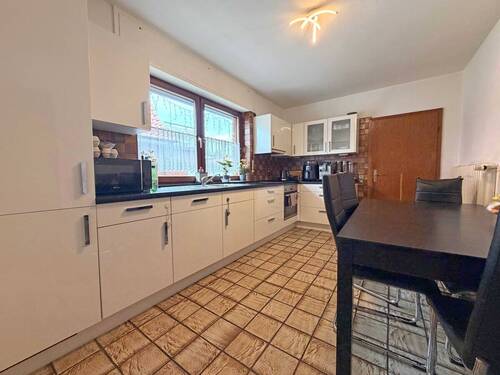 Küche - 6 Zimmer Einfamilienhaus in Schüttorf